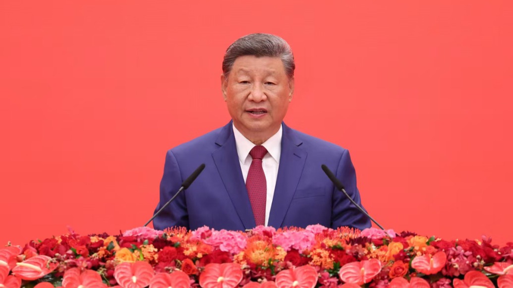 Xi delivers speech at V-Day reception