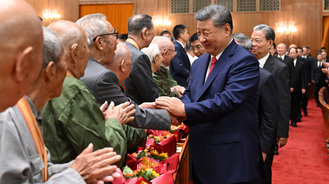 China stages cultural gala for V-Day commemoration