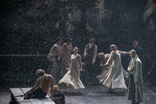 Shanghai Oriental Art Center opens for season with Russian hit