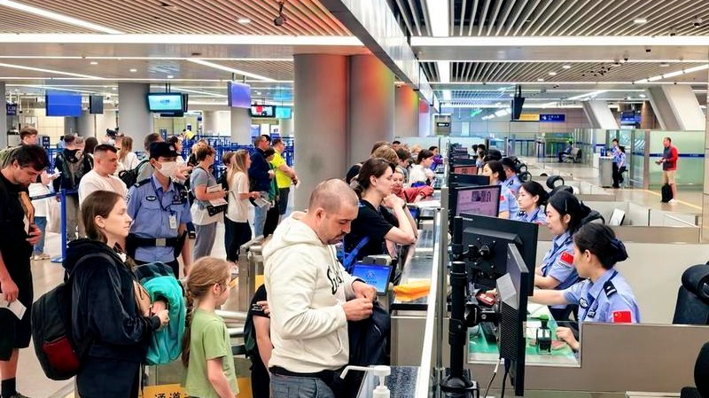http://img2.chinadaily.com.cn/images/202510/02/68ddf03ea310f735017e40da.jpeg