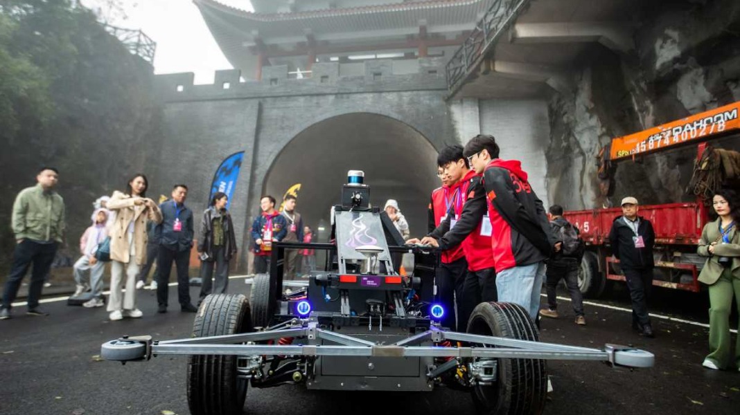 Seven university teams compete in AI championships