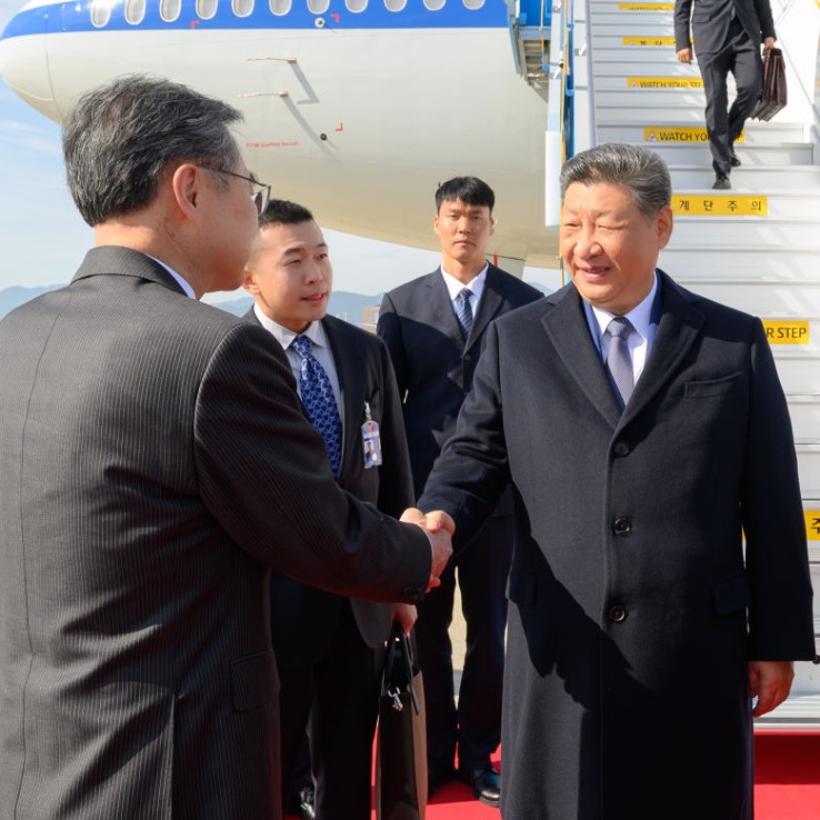 Xi lands in South Korea for APEC meeting, state visit