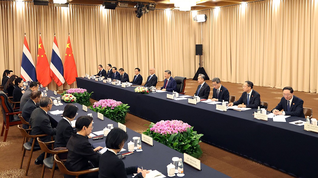 Xi says China ready to strengthen synergy of development strategies with Thailand, share development experience in new era