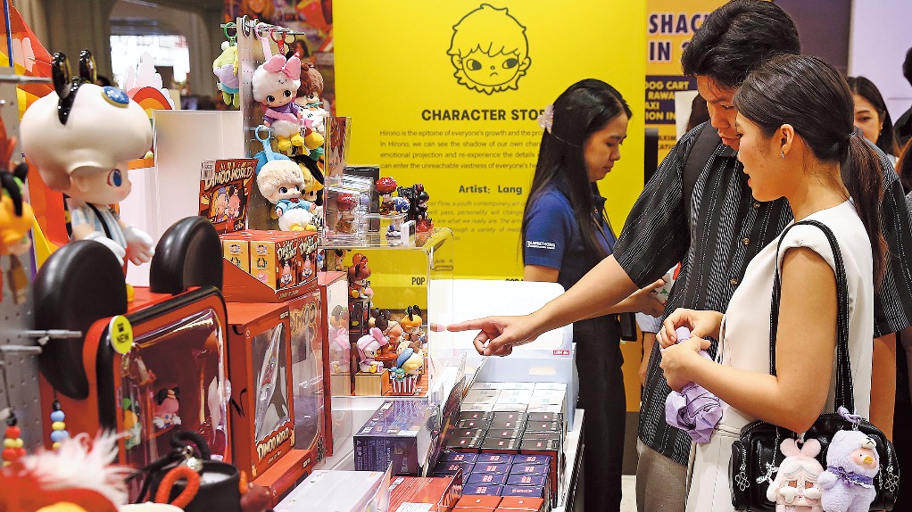 Goldman Sachs sees global success driving China's economic shift