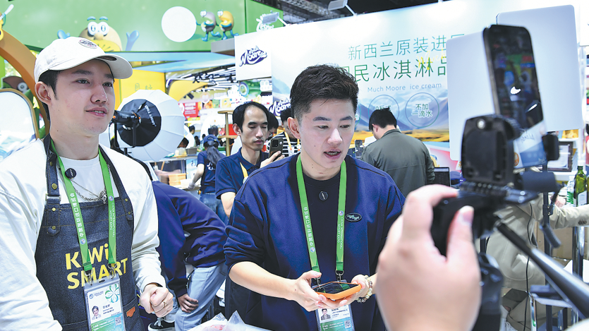 Shanghai secures its standing at top of livestreaming totem