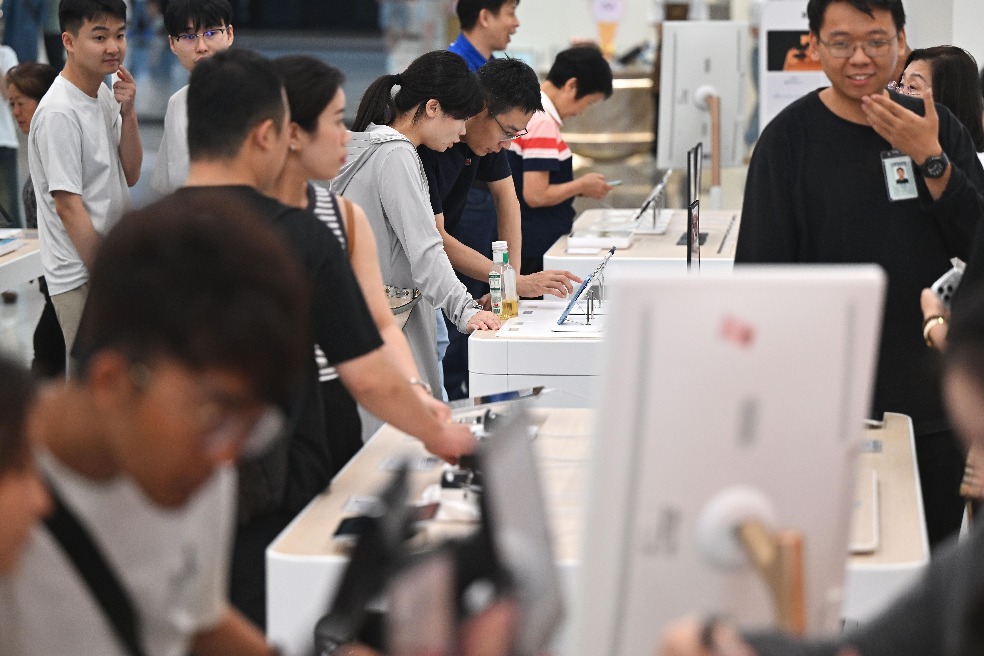 China releases action plan to further boost consumption