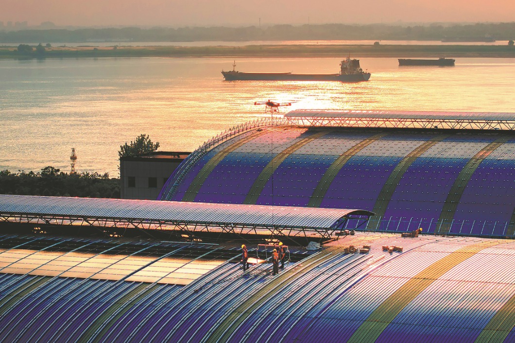 Chinese solar power giant Longi enters storage sector