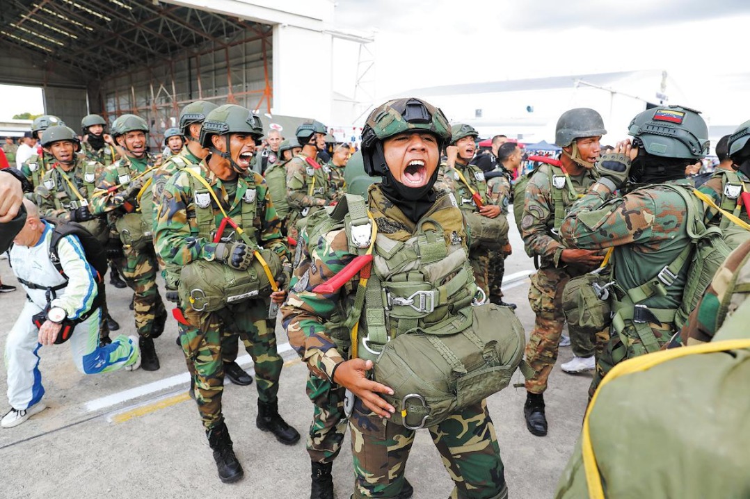 Venezuela slams US' 'colonial threat' on its airspace