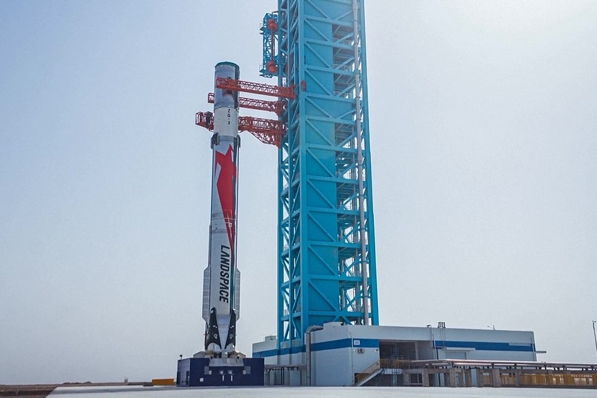 China boosts commercial space sector