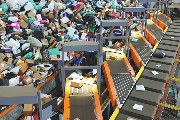 Parcel deliveries in China surpass 180 billion mark