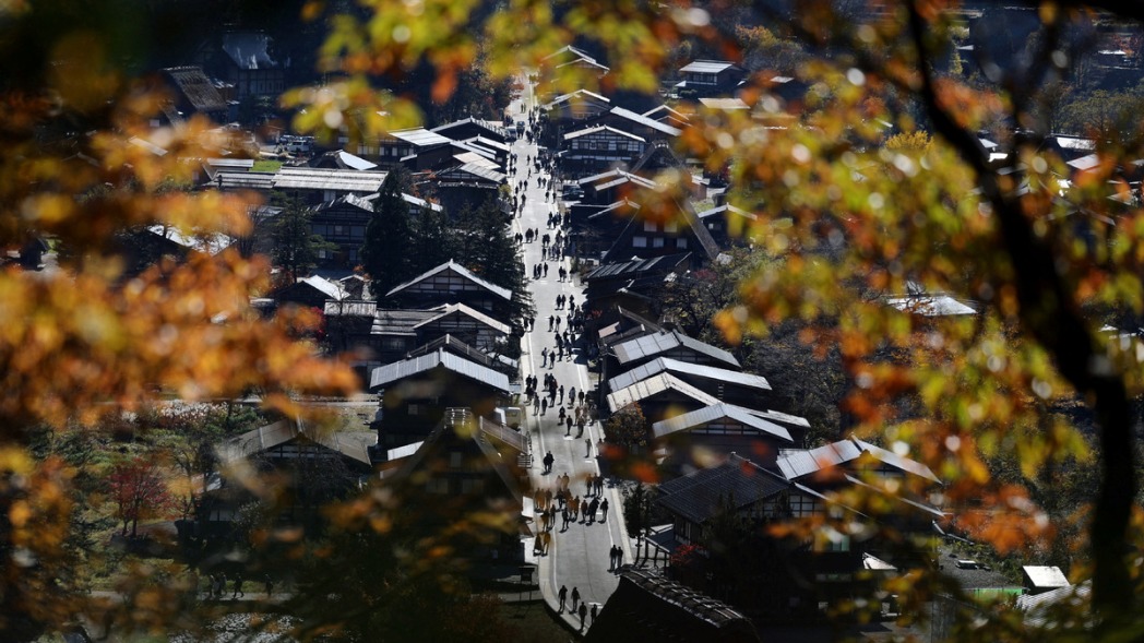 中国游客探索其他目的地