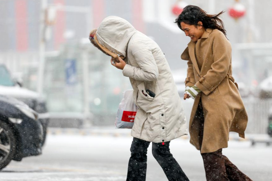 Cold wave triggers temperature dips, snow and rain