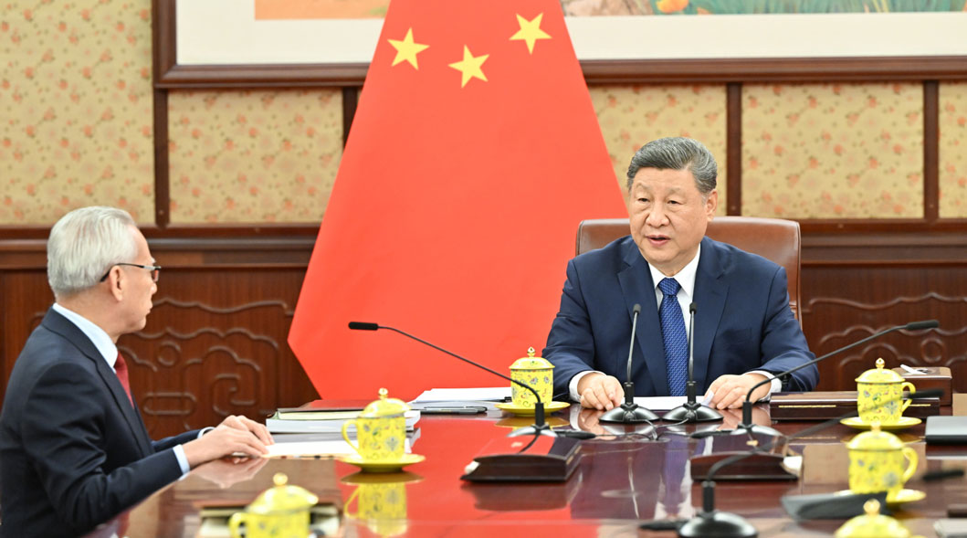 Xi hears report from Macao SAR chief executive