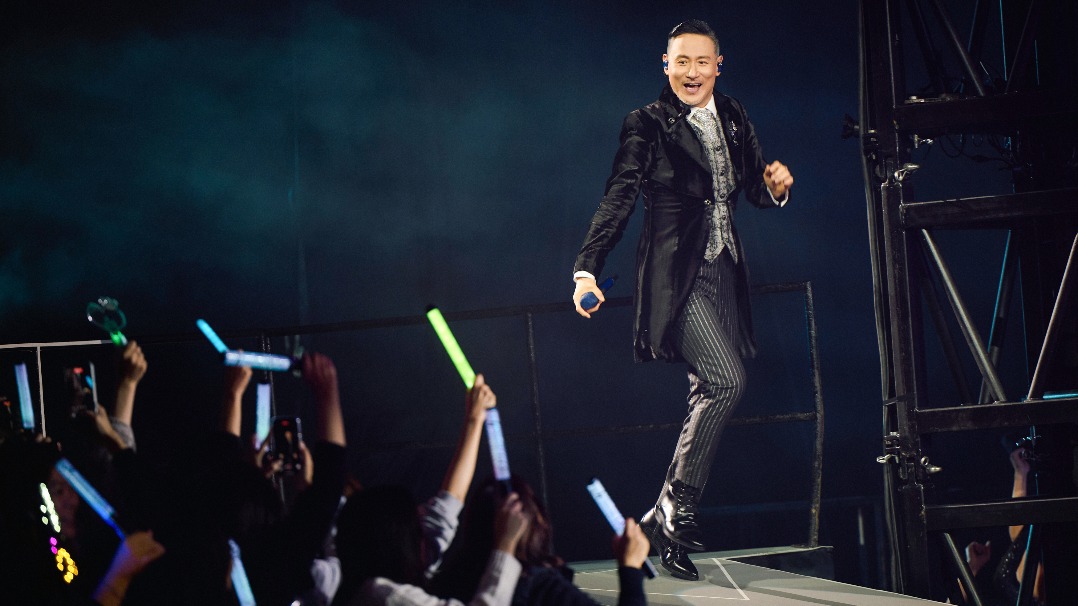 Cheung ends landmark world tour on triumphant note