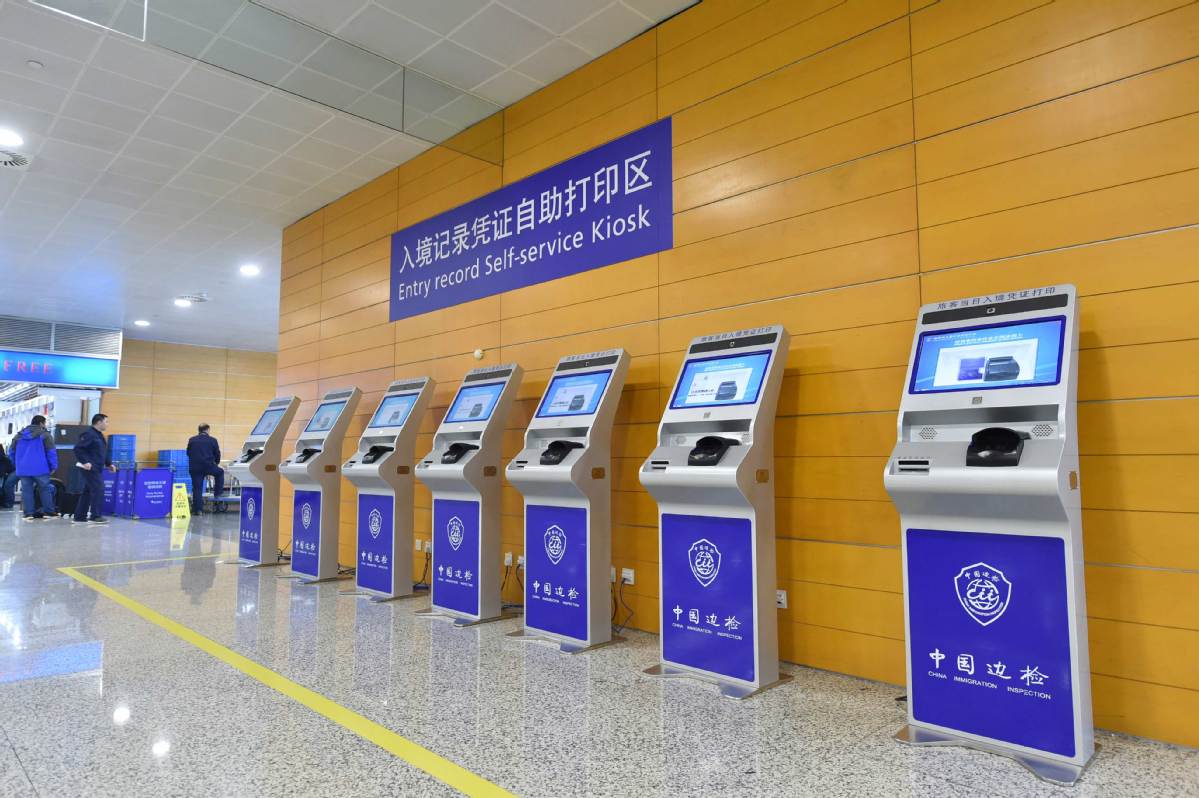 Self service machines unveiled at airports and sea ports