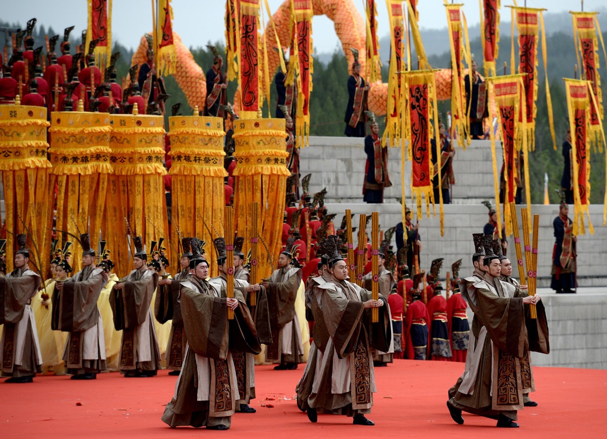 People pay tribute to legendary emperor Huangdi - Chinadaily.com.cn