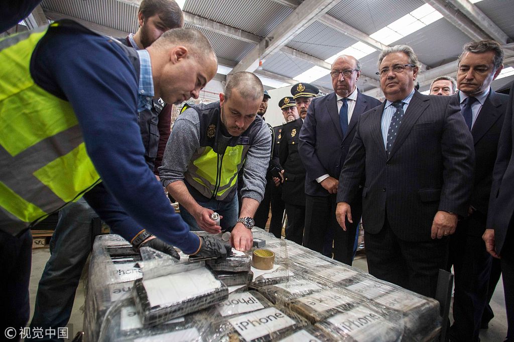 Spain Seizes Over 900 Kilos Of Cocaine Arrests 10 World