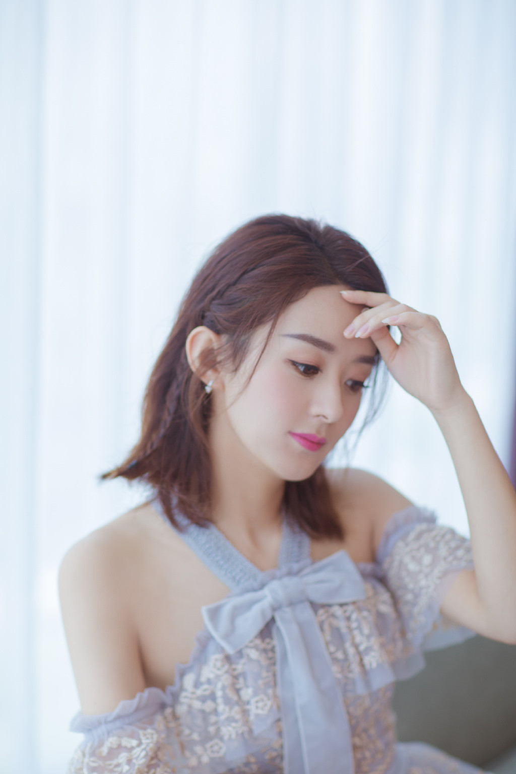 Pop star Zhao Liying releases fashion photos - Chinadaily.com.cn image