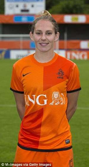 Manon Melis is a forward for the Netherlands team and is said to be one of the fastest players in the world cup