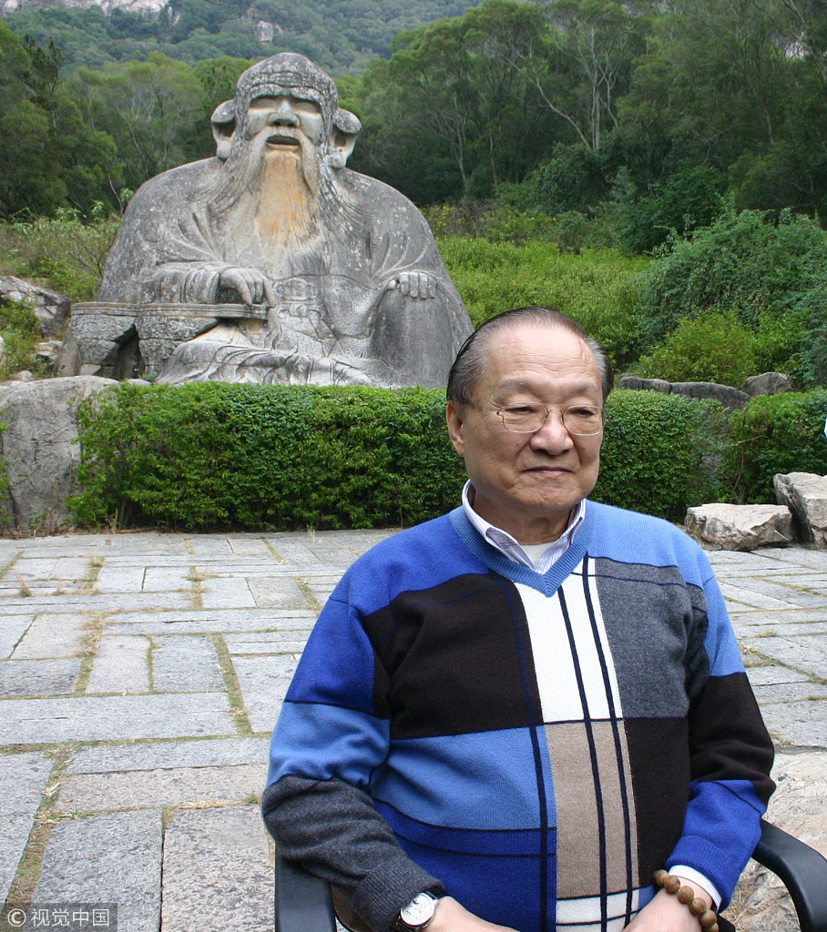 Tributes pour in for Chinese literary giant Louis Cha 'Jin Yong