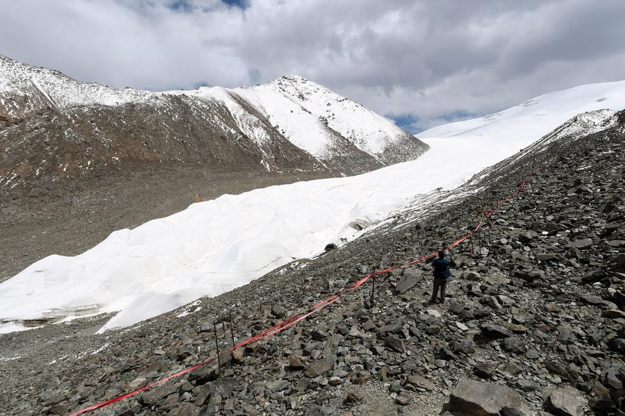 Scientist warns less water supply as glaciers retreat