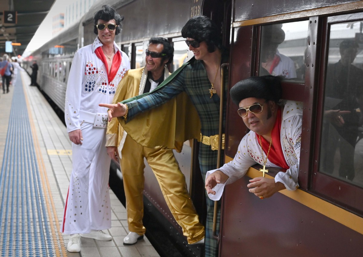 Elvis Express: Fans of 'The King' celebrate his birthday at outback fest -  