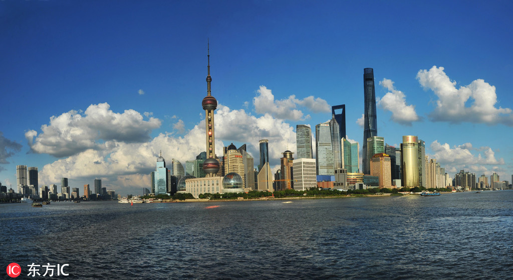 Shanghai sees more blue skies in 2018