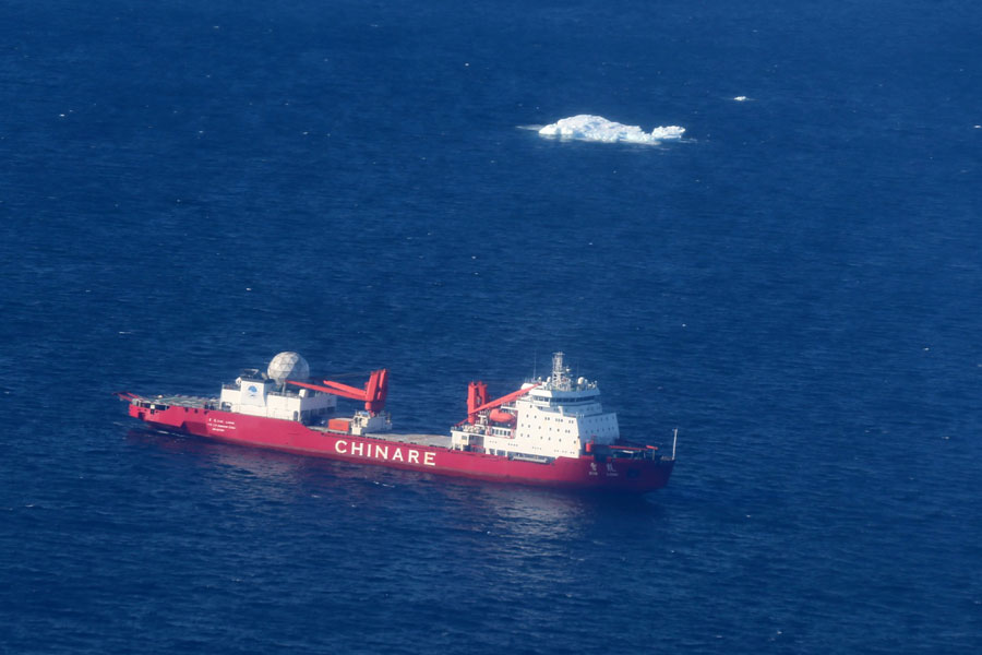 China's icebreaker Xuelong leaves research base in Antarctica on way back home