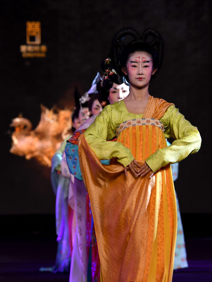 International Fashion Week kicks off in Xi’an - Chinadaily.com.cn