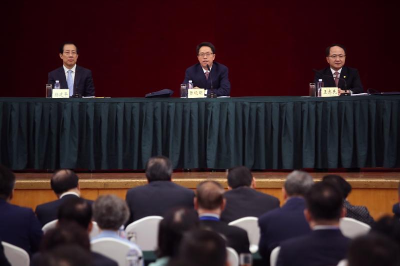 Zhang: Central govt has capacity to subdue HK unrest