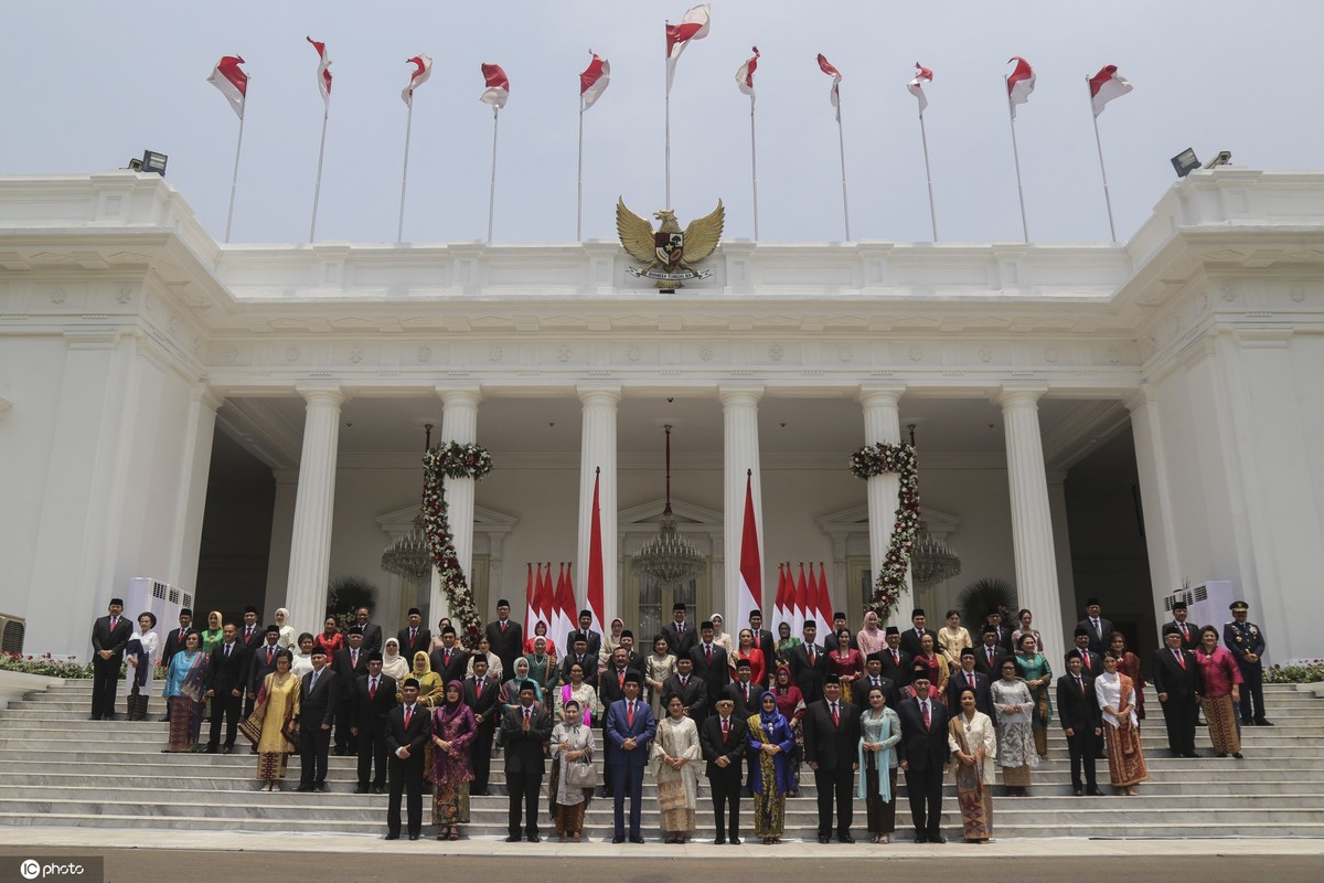 Indonesia Cabinet Includes President's Rival, Startup Founder ...