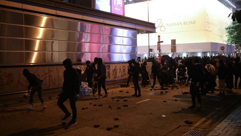 Rioters give HK 'cold' Christmas holidays