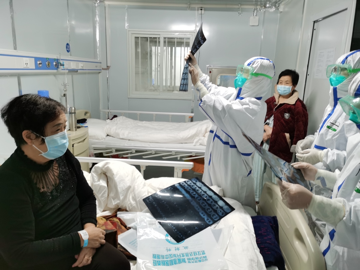 Medical staff in Wuhan works 24/7