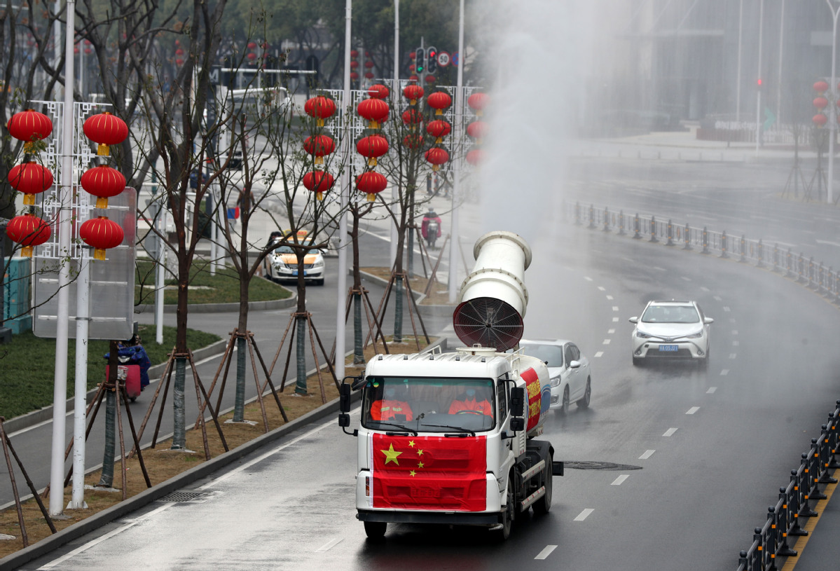 Several Hubei districts, counties activate war footing to contain virus