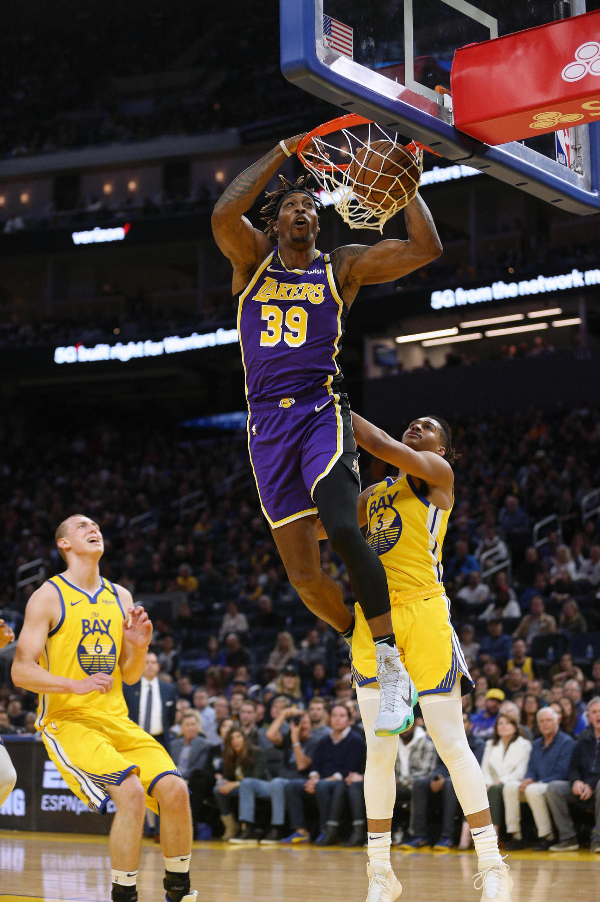 dwight howard dunk lakers