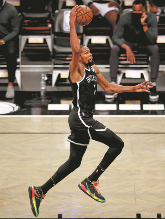 Kevin Durant dominates in long-awaited Nets debut - Sports Illustrated