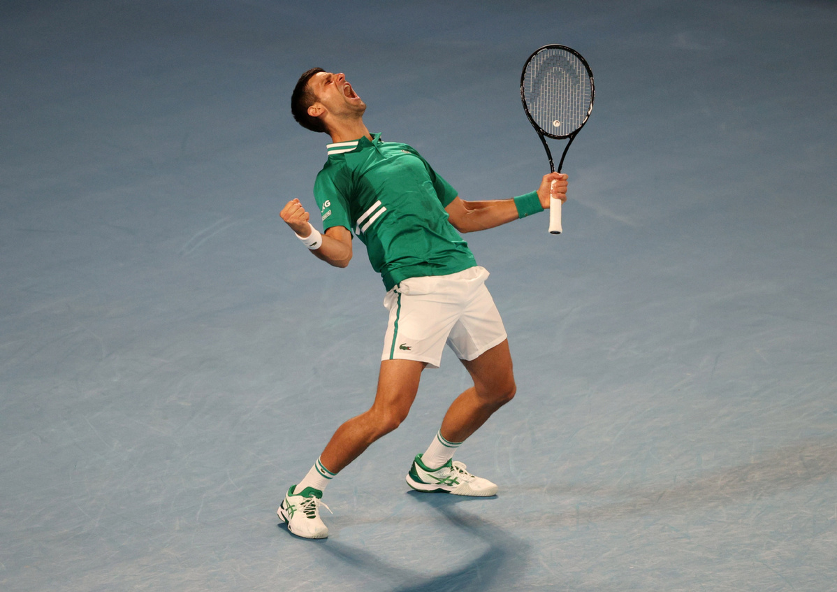 Djokovic battles injury to survive third round of Australian Open