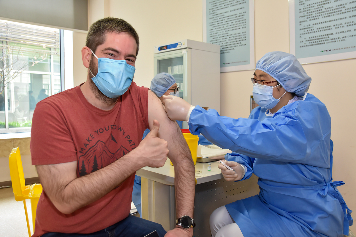 Tianjin rolls out vaccination services for foreigners