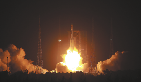 Tianzhou 2 cargo ship docks with space station module - Chinadaily.com.cn