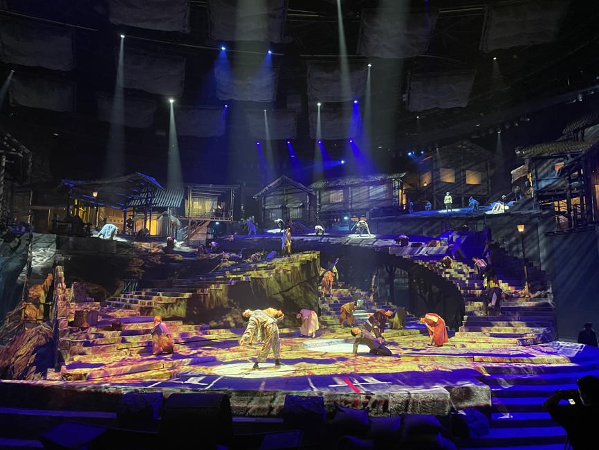 Innovative show highlights CPC history in Chongqing - Chinadaily.com.cn