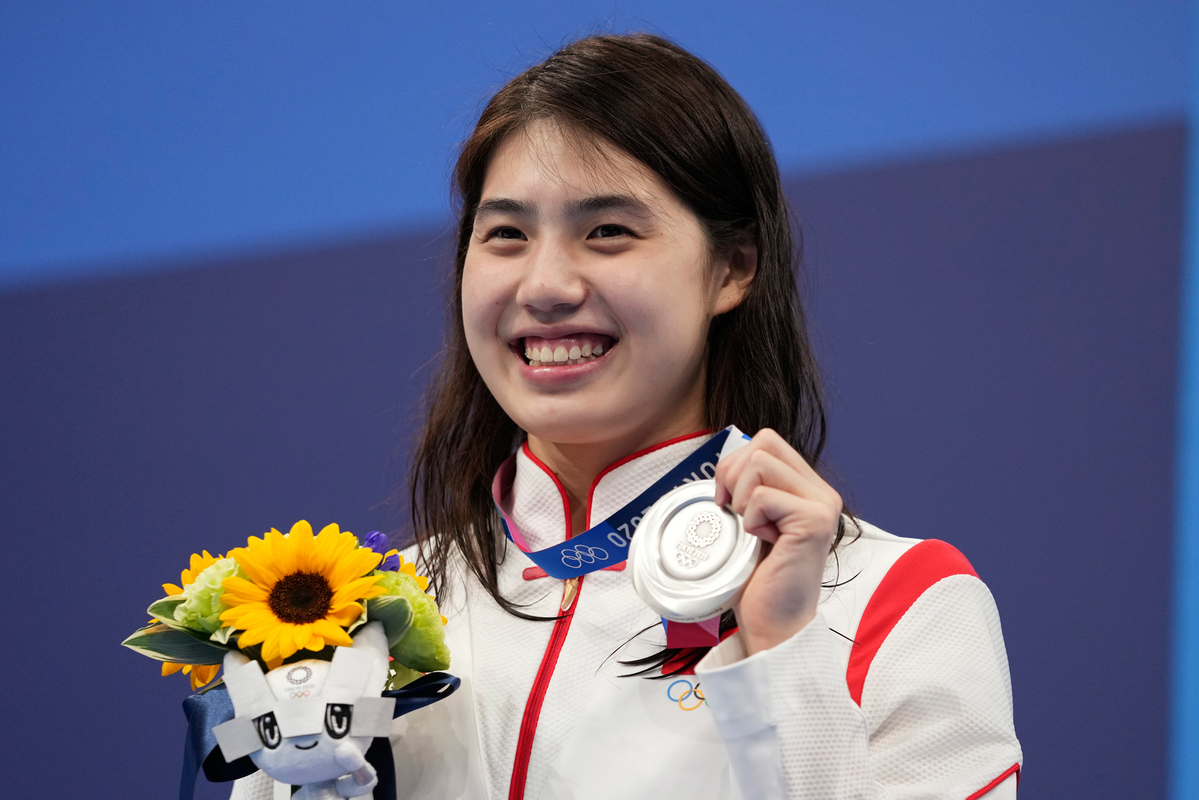 Zhang Yufei claims silver of women's 100m butterfly - Chinadaily.com.cn