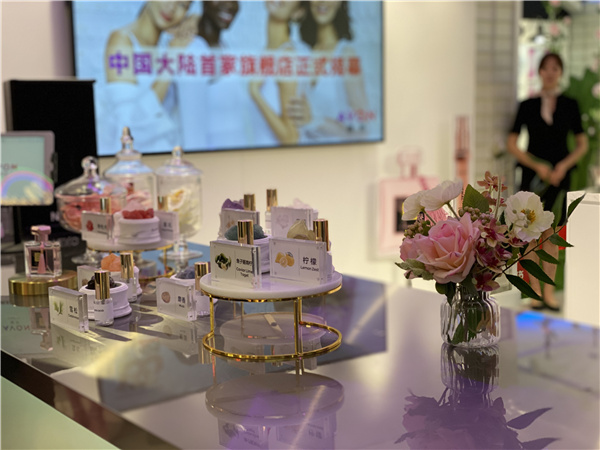 Avon launches first Chinese mainland flagship store - Global Cosmetics News