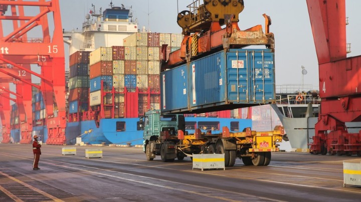 China rides surge in cross-border e-commerce demand - Vimarsana News