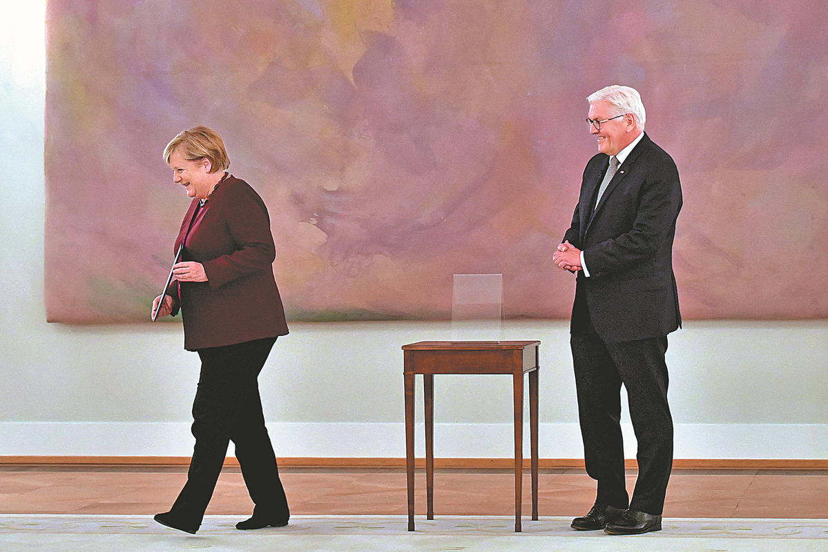 Merkel hailed for leaving legacy of win-win cooperation - World -  