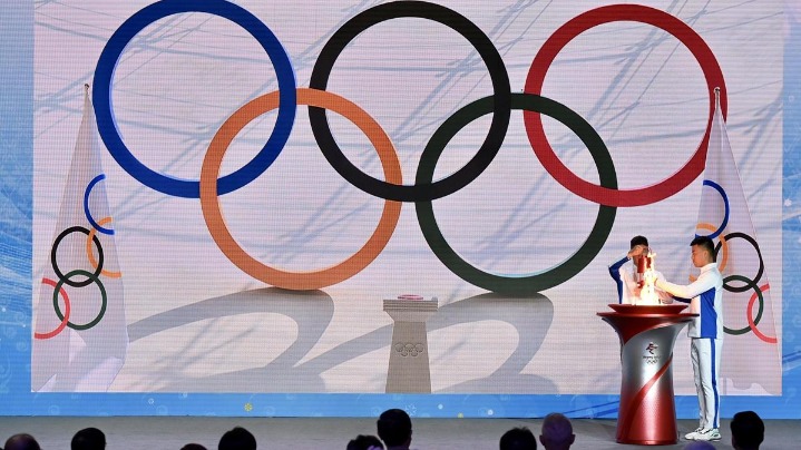 China firmly opposes politicization of sports: Spokesperson - Vimarsana News