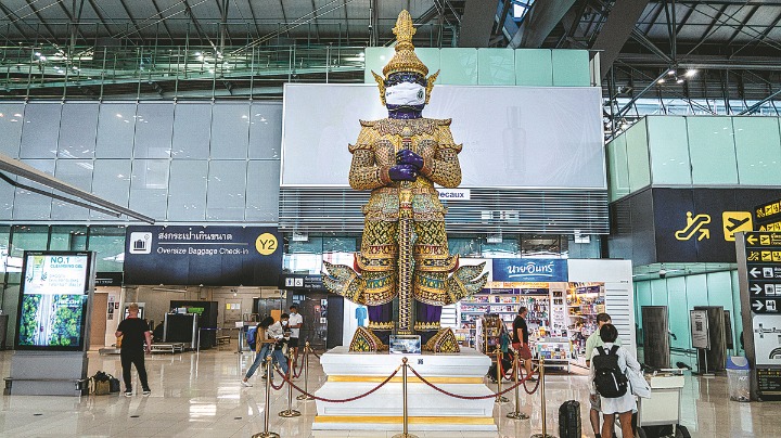 Tourism clamp clouds hopes for Thai revival - Vimarsana News