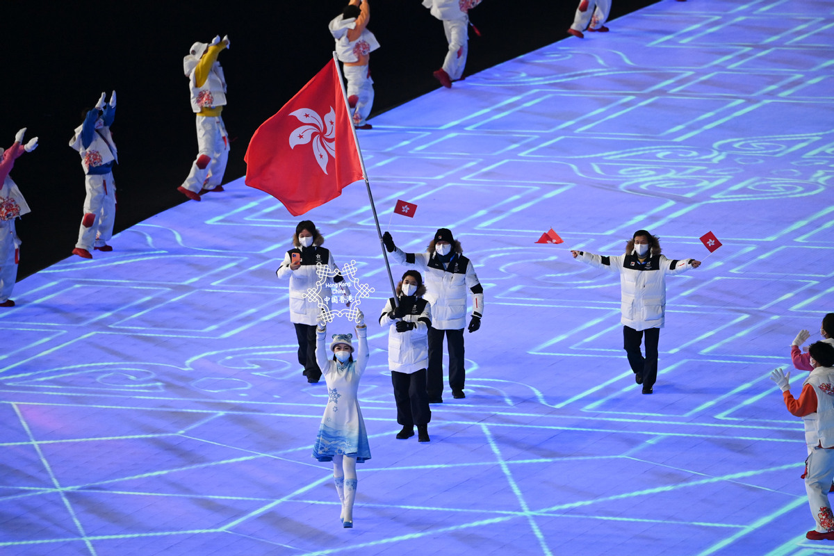 Greece begins parade of athletes at Olympics - Chinadaily.com.cn