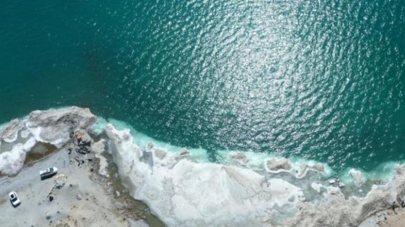 Qinghai Lake starts to thaw as temperature rises - Vimarsana News