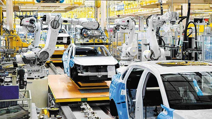 Geely to launch 13 models in 2022 - Vimarsana News