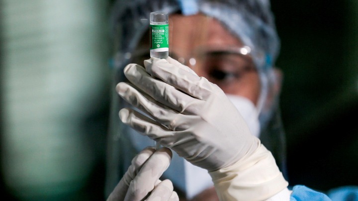 Sri Lanka to begin administering 4th dose of COVID-19 vaccine - Vimarsana News